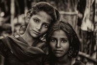 217 - SISTERS - TERAVAGIMOV PAL - germany <div
